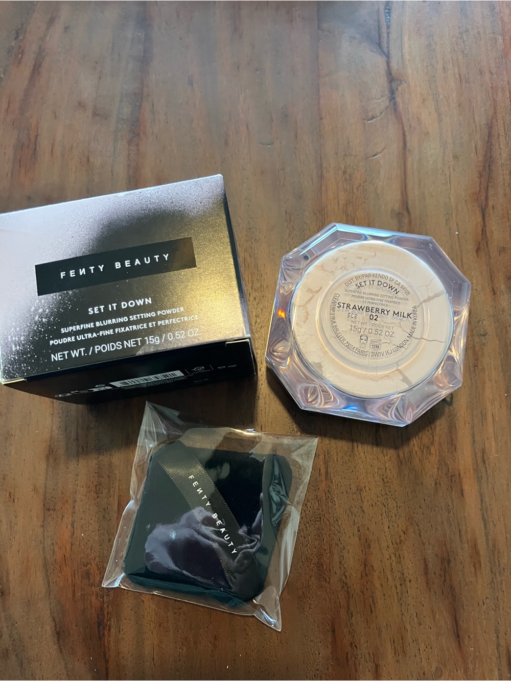 Fenty Beauty Set It Down Powder - Strawberry Milk (Light Pink Compact)